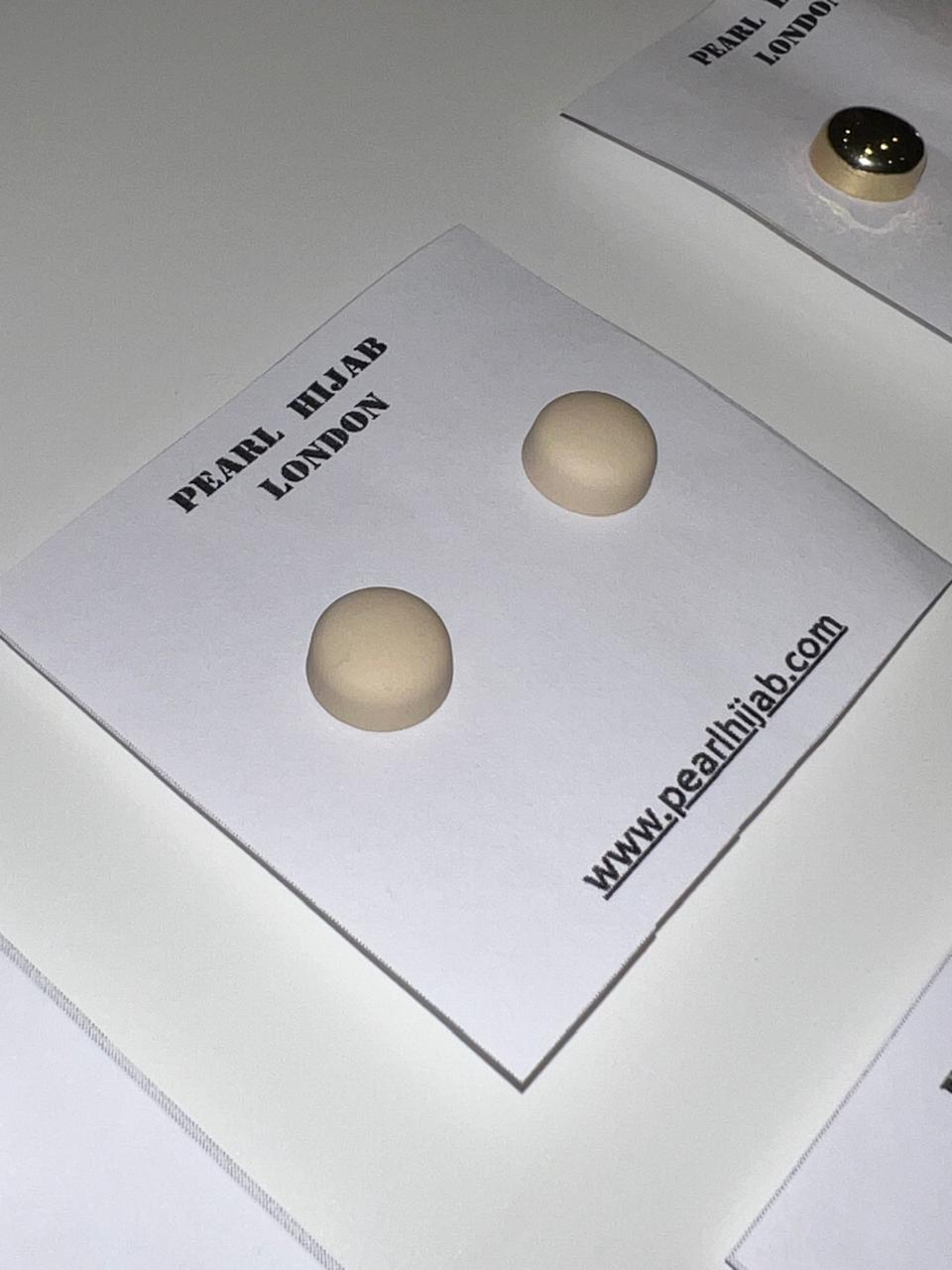 Magnets Pearl Hijab London
